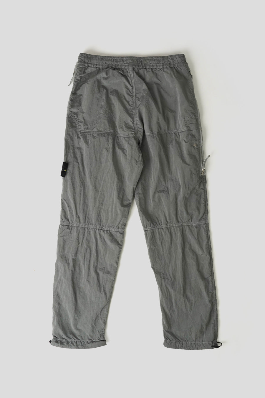 PANTALON EN NYLON ECONYL GRIS