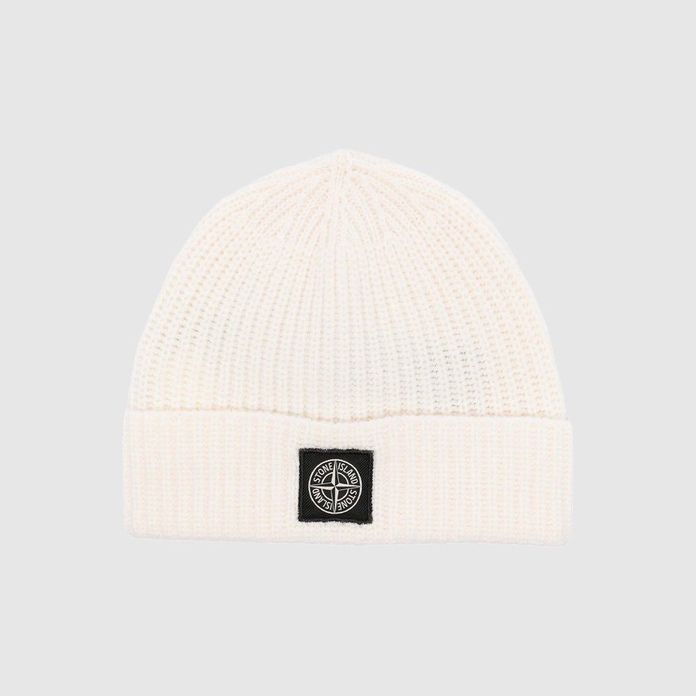 beanie-stone-island-8115N10B5-V0099-white-front