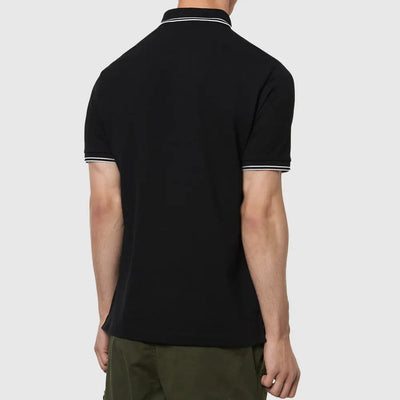 Polo à détails