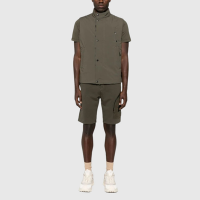 Short avec details coletés