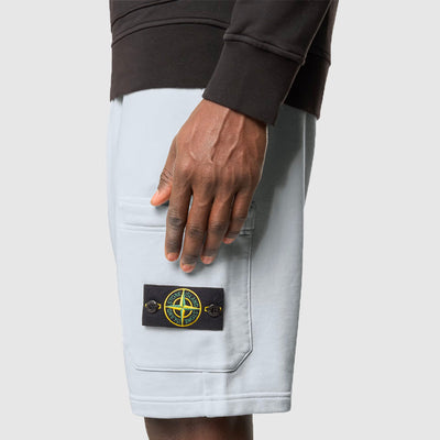 Short cargo à poches